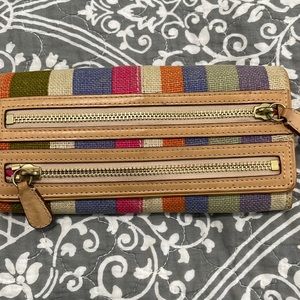 Coach vintage wallet canvas and leather